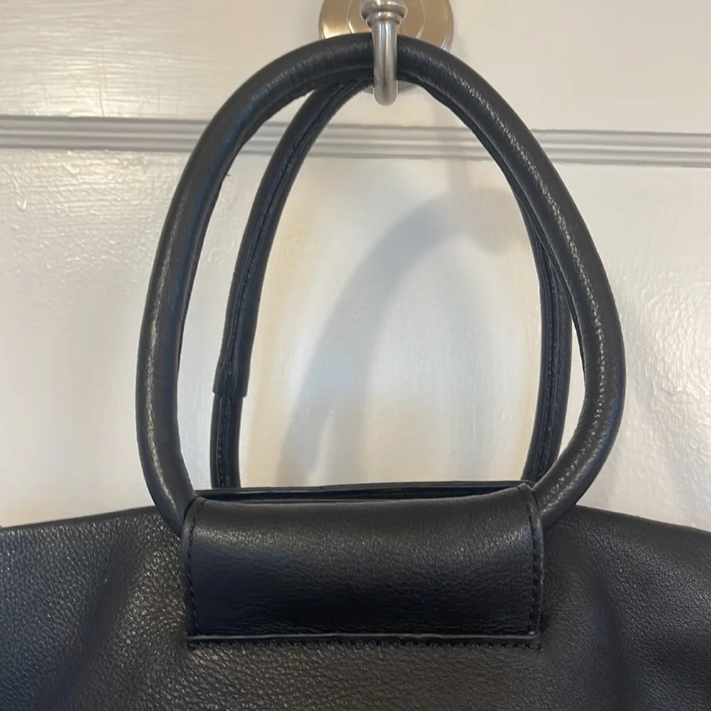 Anthropologie x Monserat De Lucca Leather Bucket Bag w/ Crossbody ✨ - Picture 10 of 16